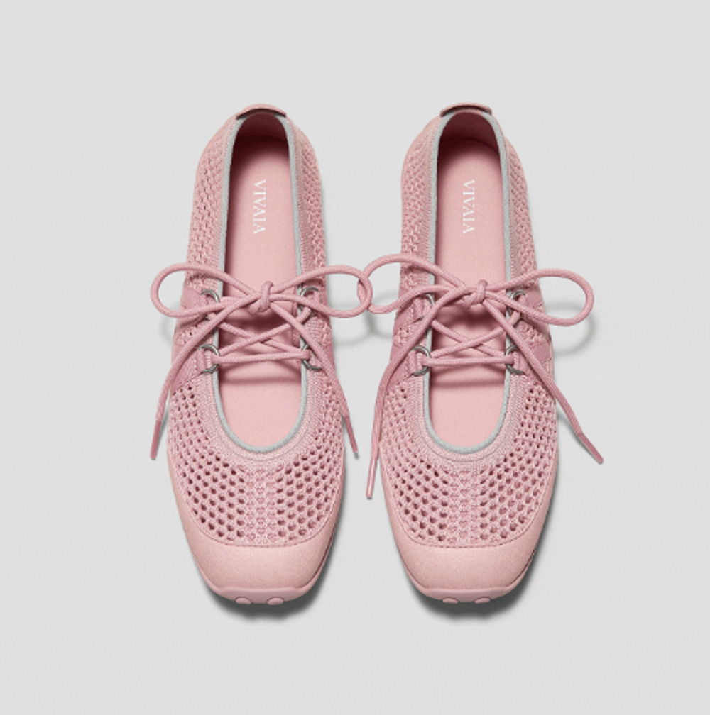 Vivaia Cecily Sporty Hybrid Mesh Mary Janes Bendable Dusty Pink Playful 9.5